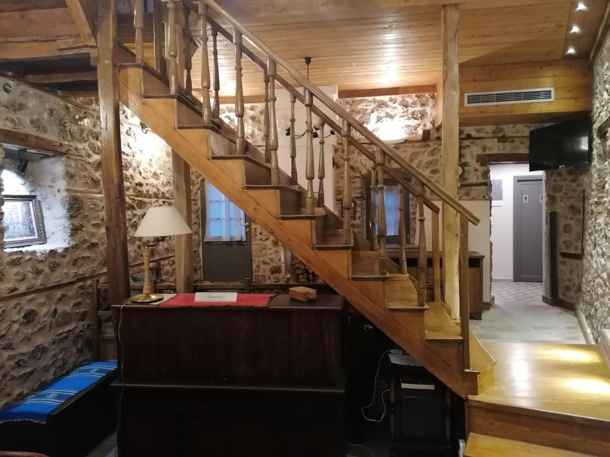 Riverbed Traditional Guest House Літохоро Екстер'єр фото