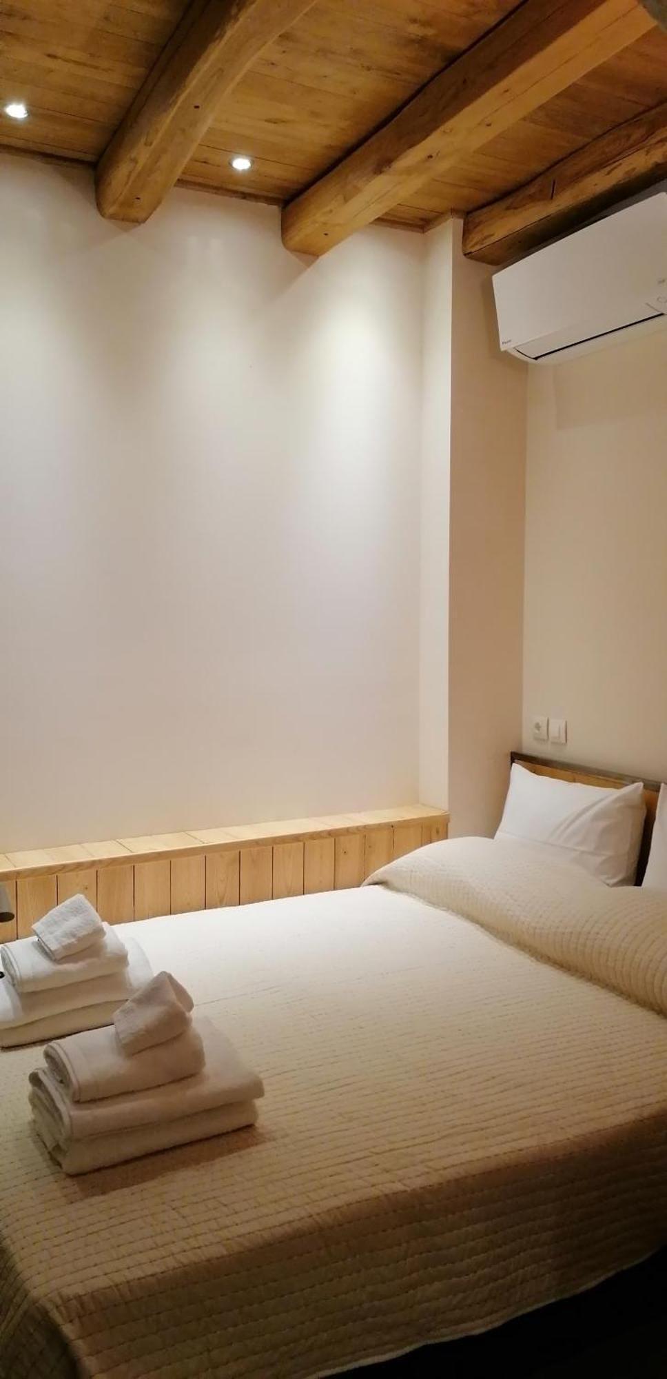 Riverbed Traditional Guest House Літохоро Номер фото